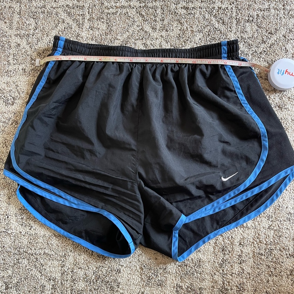 Nike Dri Fit Lined shorts